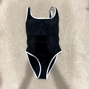 Black Alain Snow bathing suit.